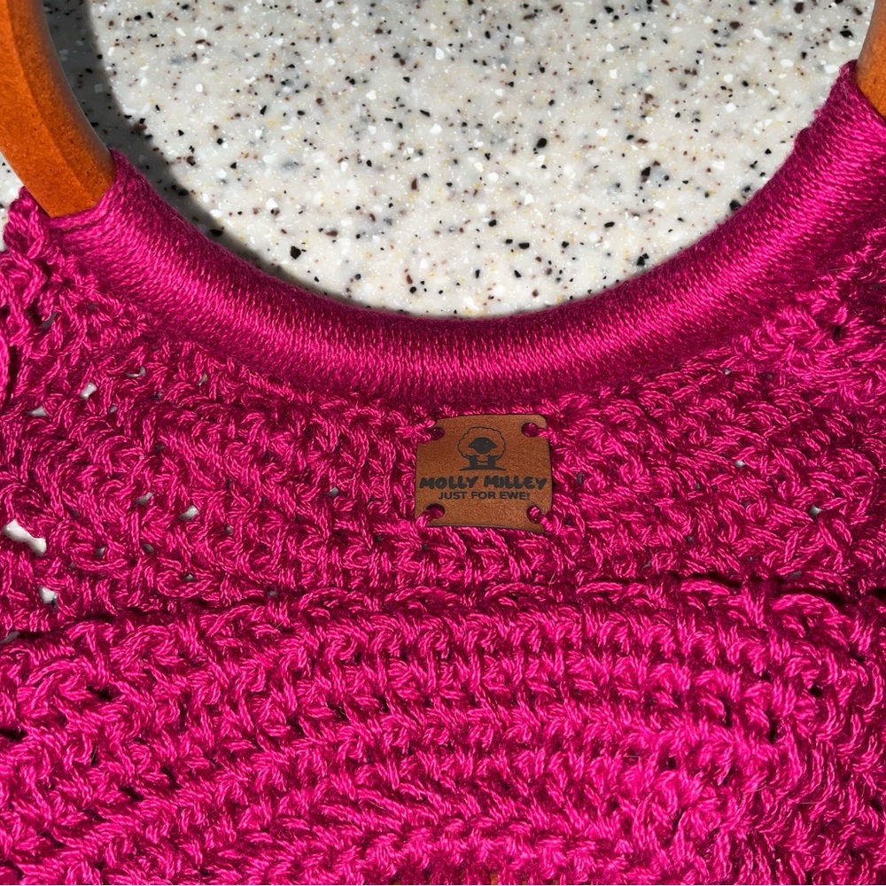 Handmade Crochet Purse Handbag with Wooden Handle color Deep Magenta - Picture 2 of 3